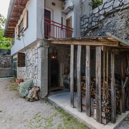 Vakantiehuis Fuer 2 Personen Ca- 50 M² In Rukavac- Kvarner Bucht - Gespanschaft Primorje- By Interhome