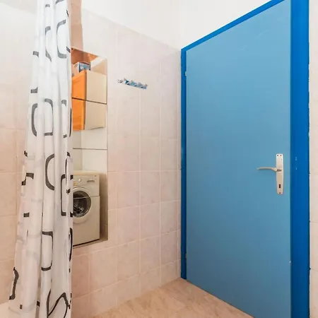 Fuer 2 Personen Ca- 50 M² In Rukavac- Kvarner Bucht - Gespanschaft Primorje- By Interhome Vakantiehuis *