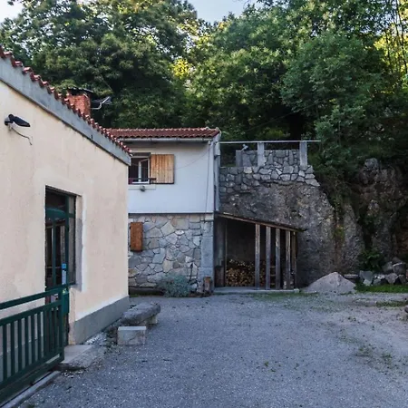 Fuer 2 Personen Ca- 50 M² In Rukavac- Kvarner Bucht - Gespanschaft Primorje- By Interhome Vakantiehuis *